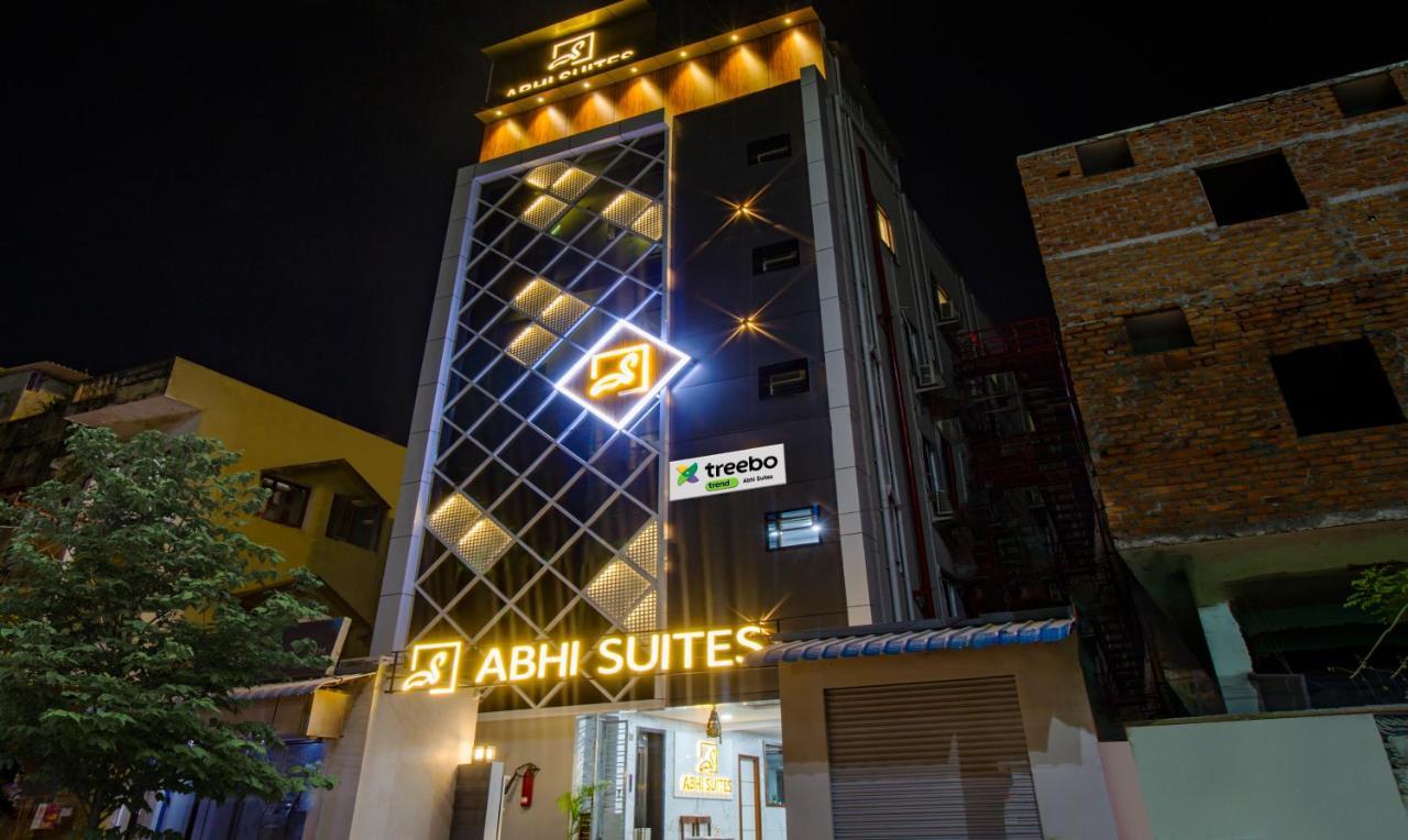 Treebo Abhi Suites, 400 Mts From Guntur Junction Esterno foto